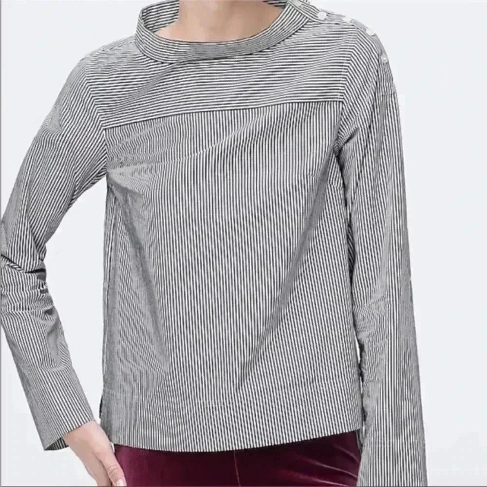 4/$25 J. Crew Top Black White Striped Funnelneck Cotton Poplin Hi Low Sz 00